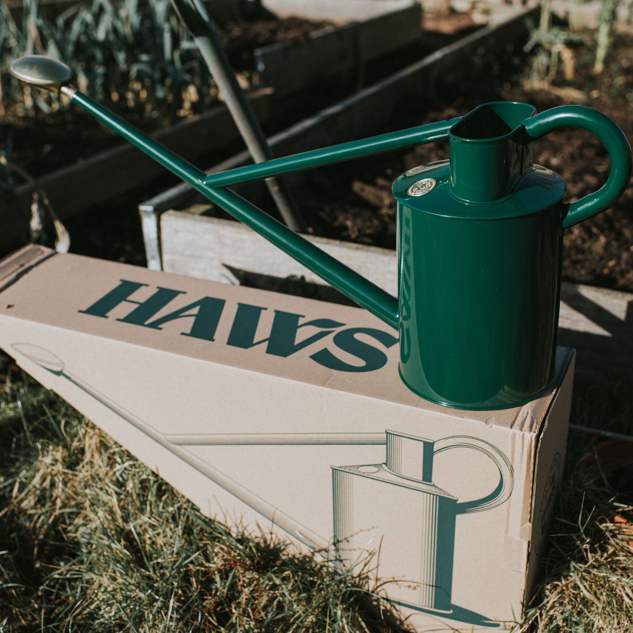The Warley Fall - Two Gallon in Green – Haws UK