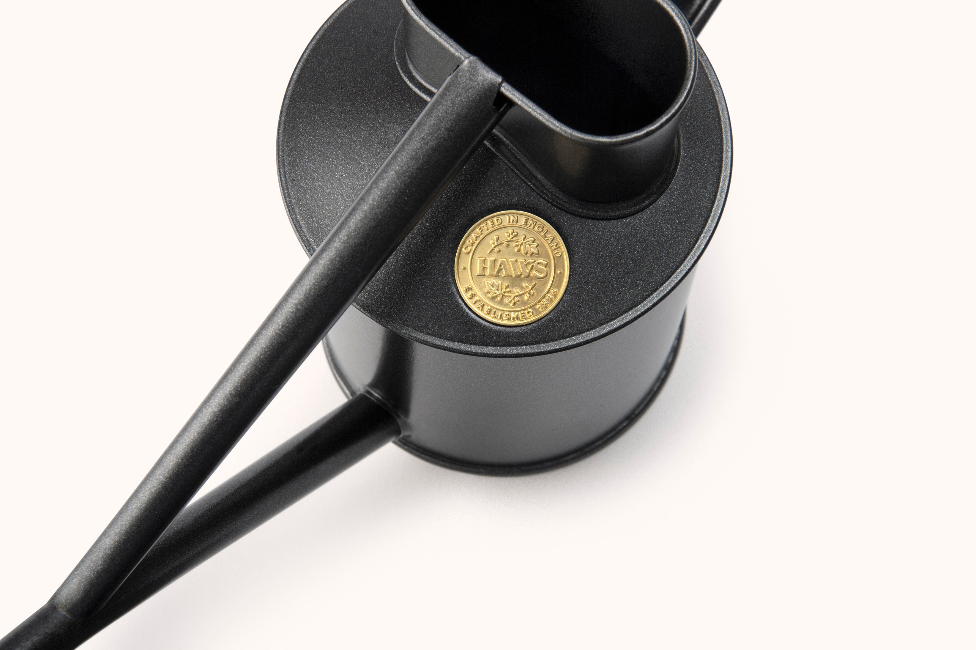 The Rowley Ripple Graphite - Two Pint – Haws US